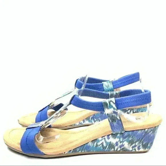 Alfani heels size 10 royal blue white Chevron print t-strap wedges - Picture 5 of 13